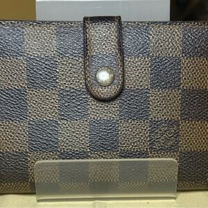 Louis Vuitton Damier Ebene Wallet